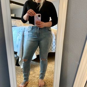 Old Navy rockstar jeans